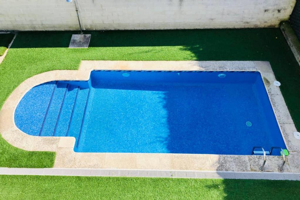 Apartamento Con Piscina Y Terraza Al Lado De La Playa Baiona Bagian luar foto